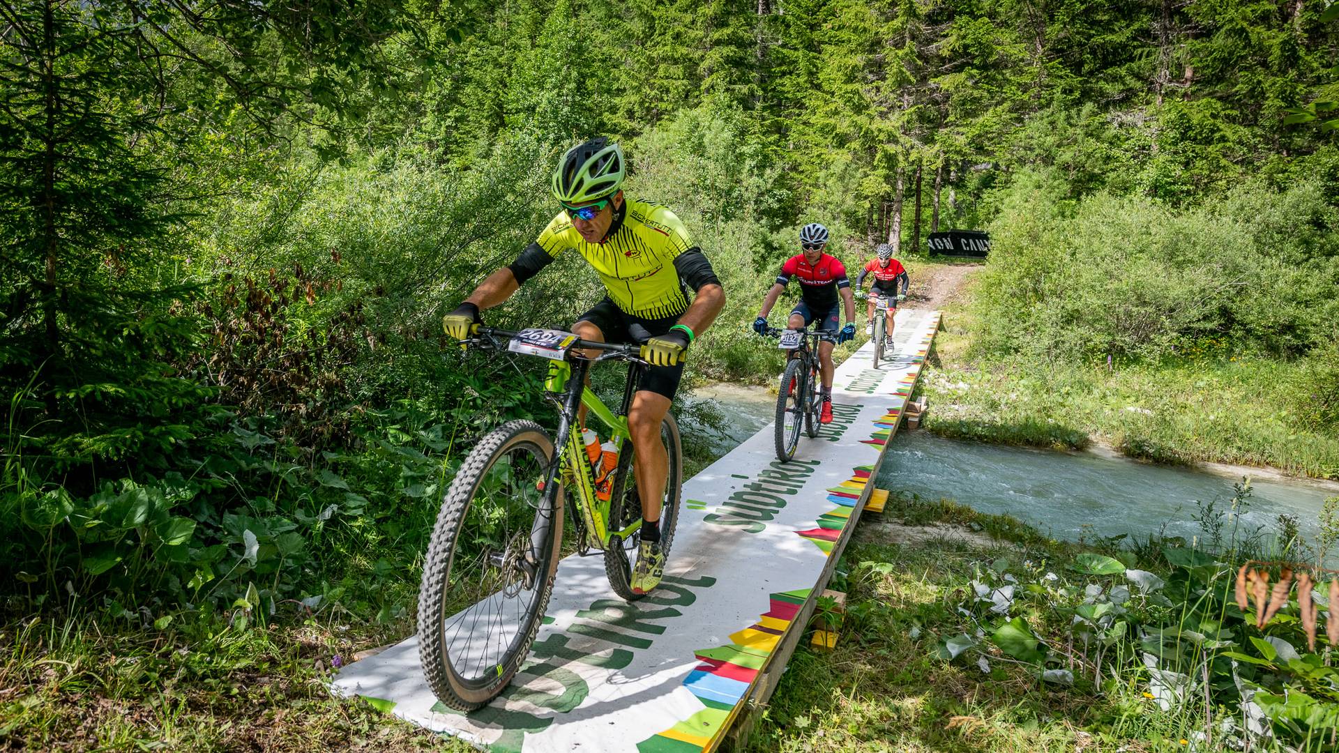 Mittlere Distanz Dolomiti Superbike